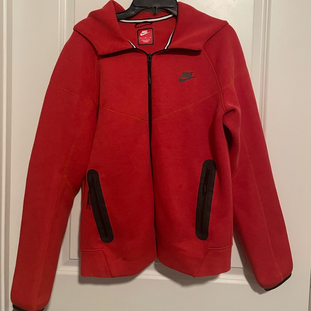 Nike Tech Fleece Set M Red Full Zip Hoodie and Joggers